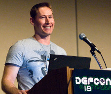 Fyodor speaks at the podium at Defcon 18